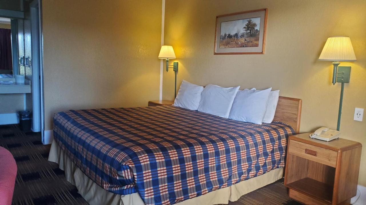 Americas Best Value Inn Kodak - Sevierville Екстер'єр фото