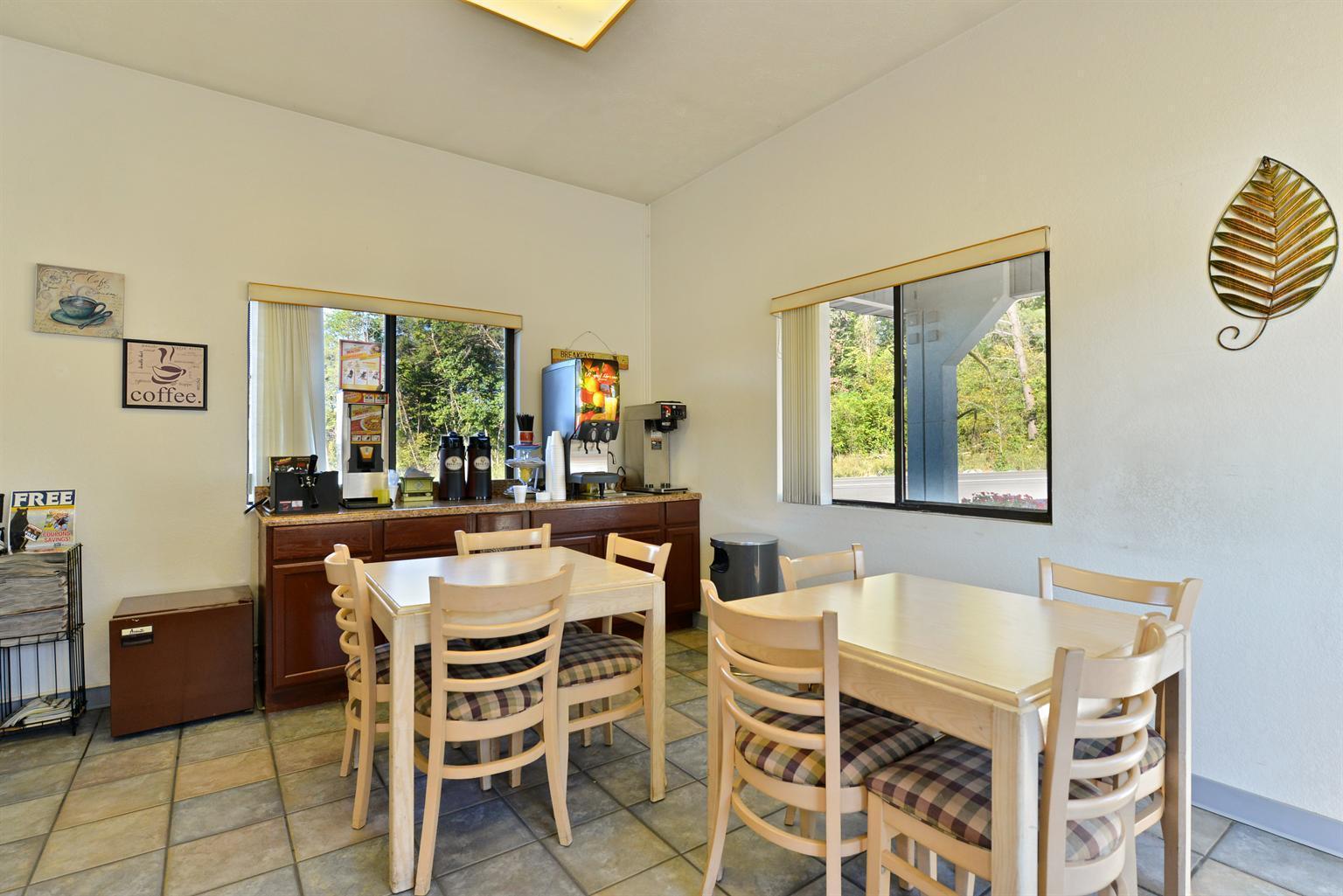 Americas Best Value Inn Kodak - Sevierville Екстер'єр фото